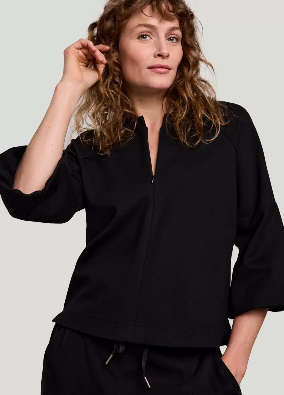 aangesloten_top_4-1.webp Summum Woman Aangesloten Top | Vrouwen Tops & T-Shirts