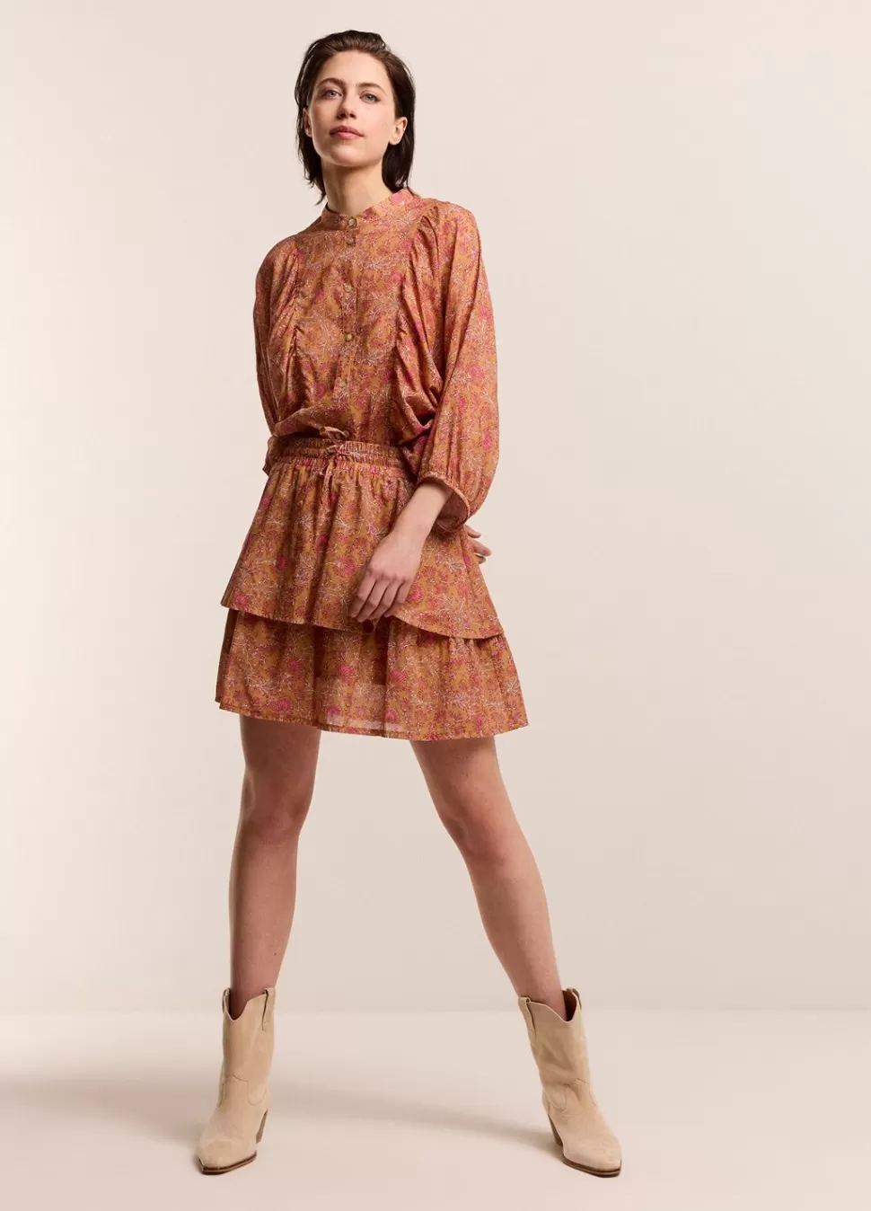 blouse_met_geplooide_ballonmouw_2.webp Summum Woman Blouse Met Geplooide Ballonmouw | Vrouwen Blouses