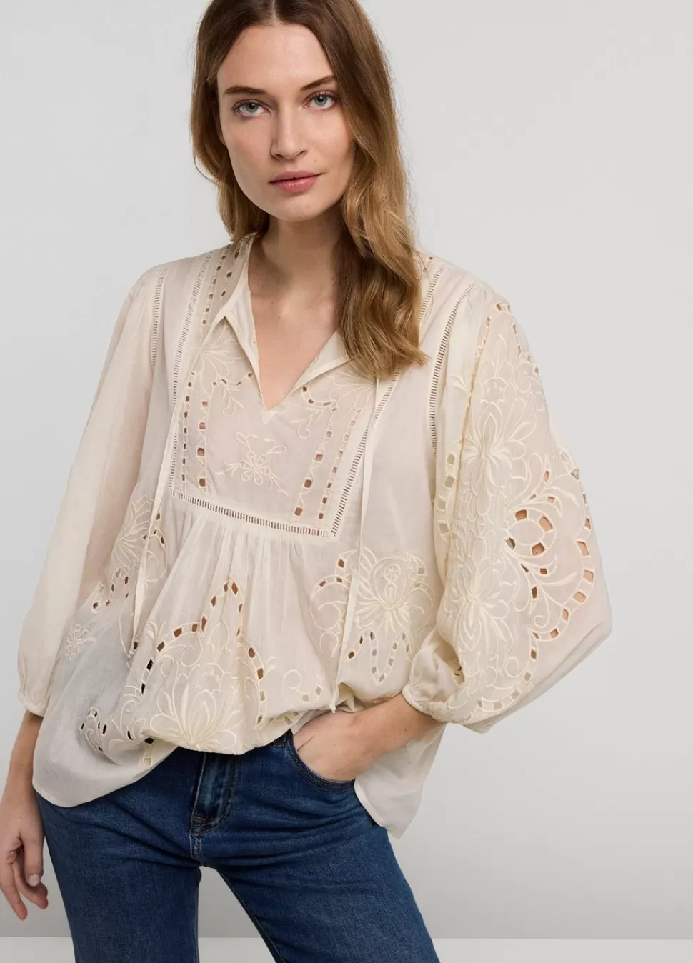 Summum Woman Broderie Anglaise Top | Vrouwen Blouses