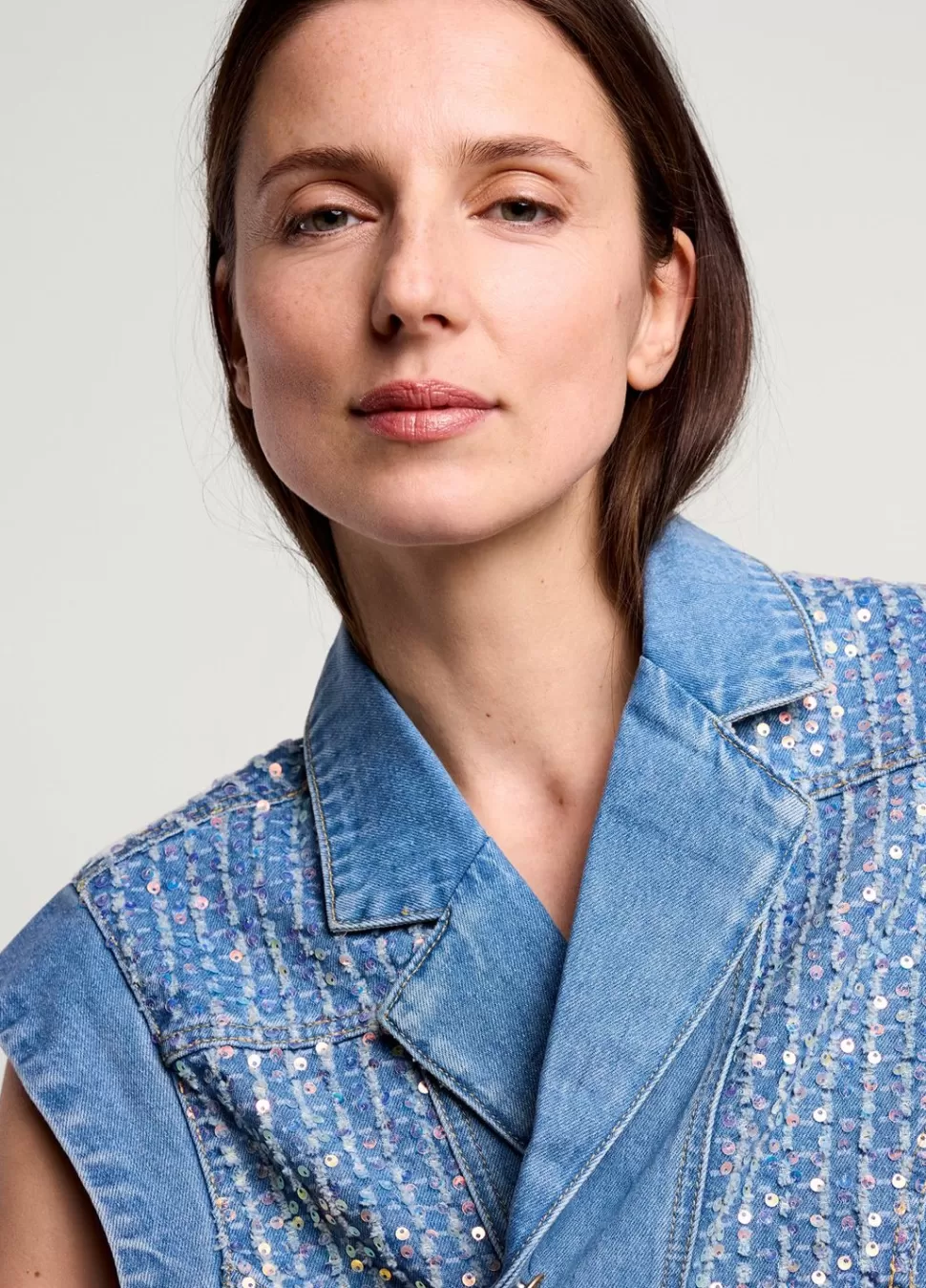 denim_gilet_2.webp Summum Woman Denim Gilet | Vrouwen Blazers & Jasjes