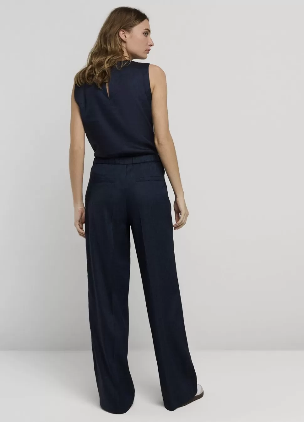 linnen_broek_wijde_pijpen_2-1.webp Summum Woman Linnen Broek Wijde Pijpen | Vrouwen Broeken & Jumpsuits