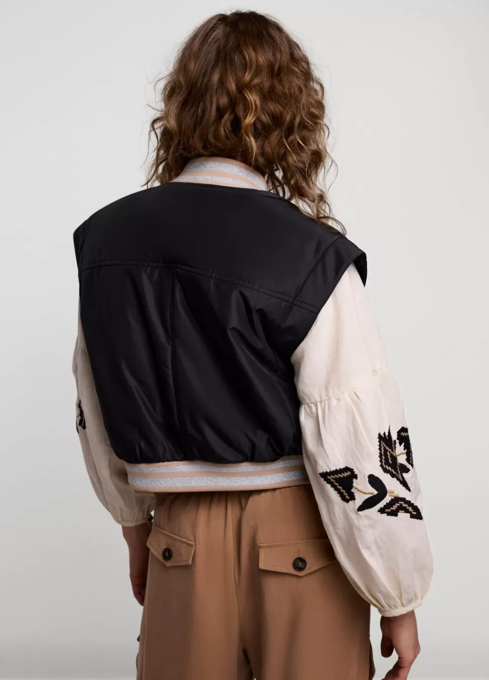 Summum Woman Mouwloos Bomberjack | Vrouwen Blazers & Jasjes