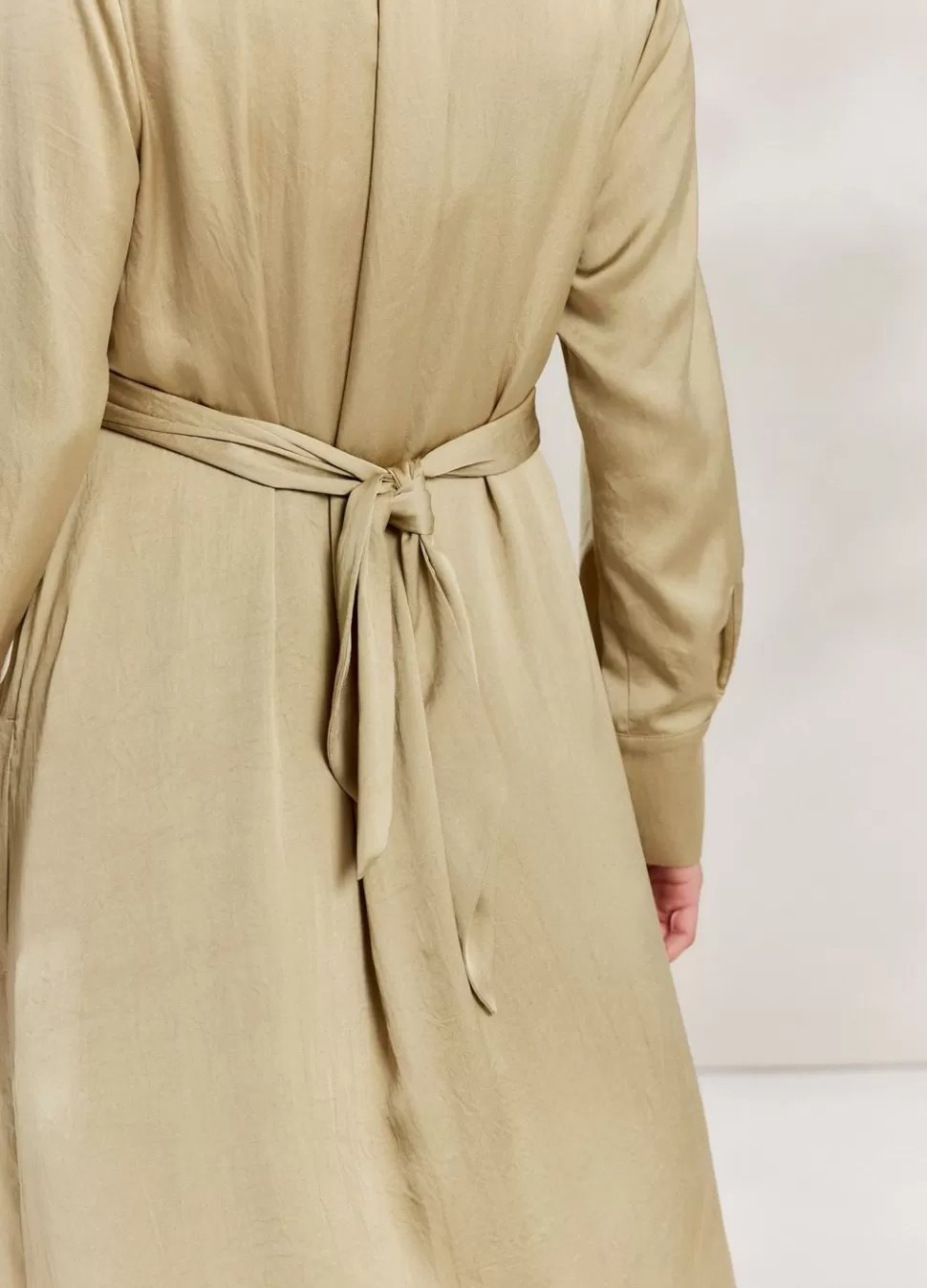 silky_touch_doorknoopjurk_3-1.webp Summum Woman Silky Touch Doorknoopjurk | Vrouwen Jurken