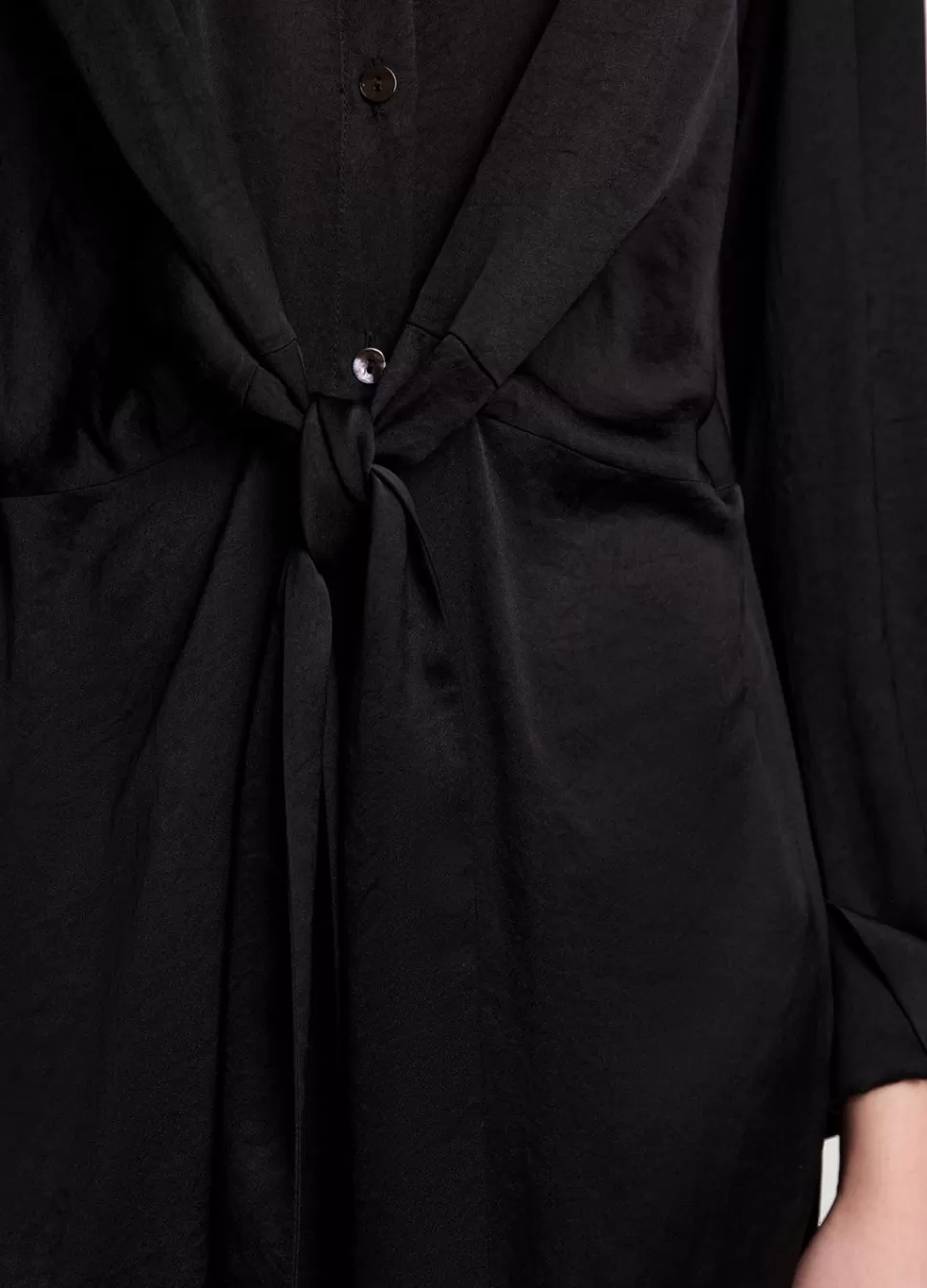 silky_touch_doorknoopjurk_3.webp Summum Woman Silky Touch Doorknoopjurk | Vrouwen Jurken