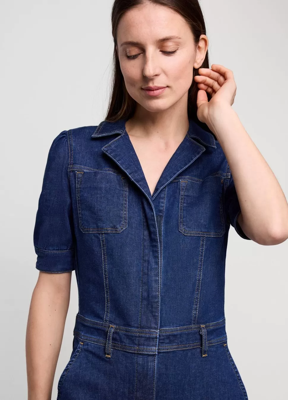slim_fit_denim_jumpsuit_2.webp Summum Woman Slim Fit Denim Jumpsuit | Vrouwen Broeken & Jumpsuits