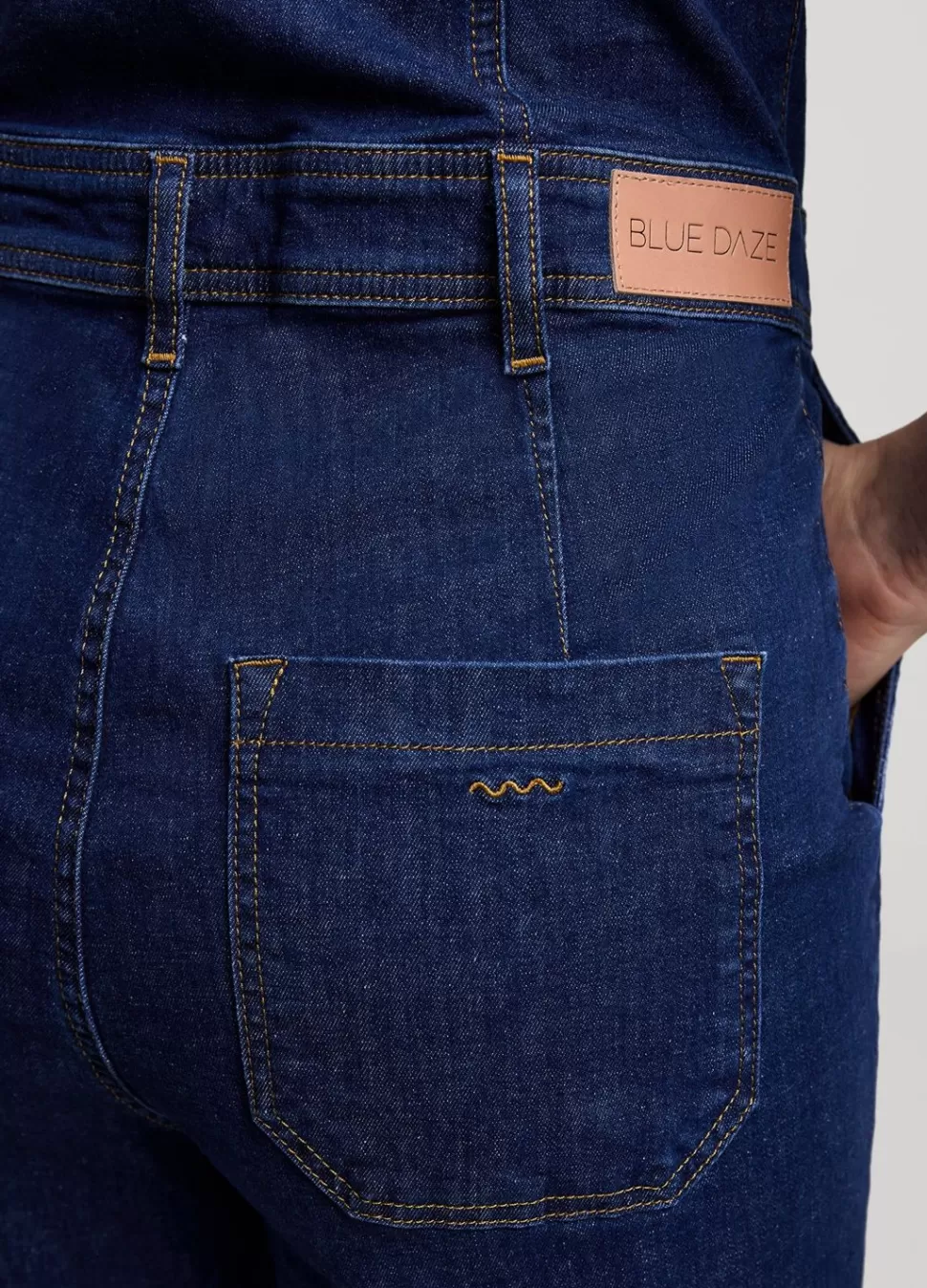 slim_fit_denim_jumpsuit_4.webp Summum Woman Slim Fit Denim Jumpsuit | Vrouwen Broeken & Jumpsuits