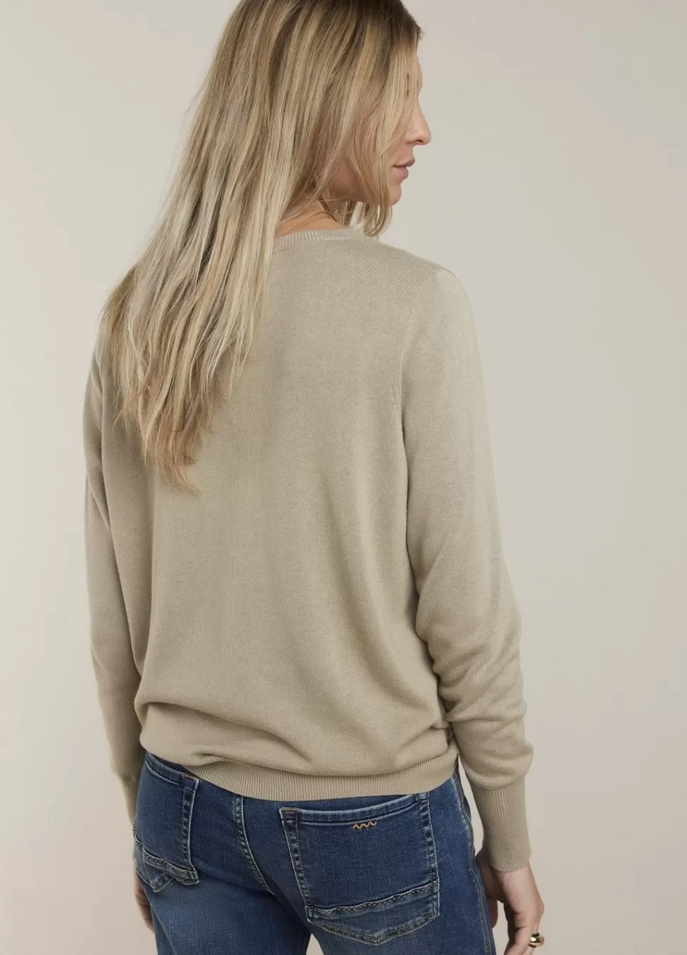 trui_met_ronde_hals_2.webp Summum Woman Trui Met Ronde Hals | Vrouwen Truien & Vesten