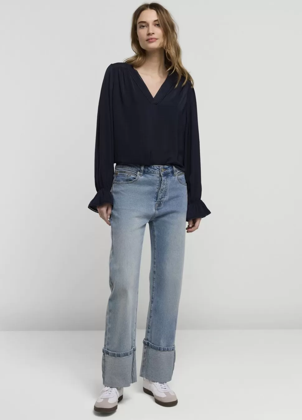 Summum Woman V-Hals Drapey Satin Top | Vrouwen Tops & T-Shirts